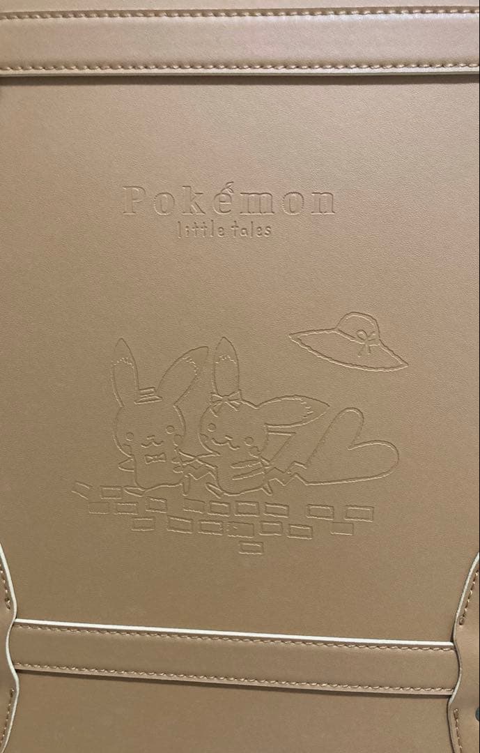 ピカチュウ キャリーケースlittletalesシンジカトウポケモンセンター限定