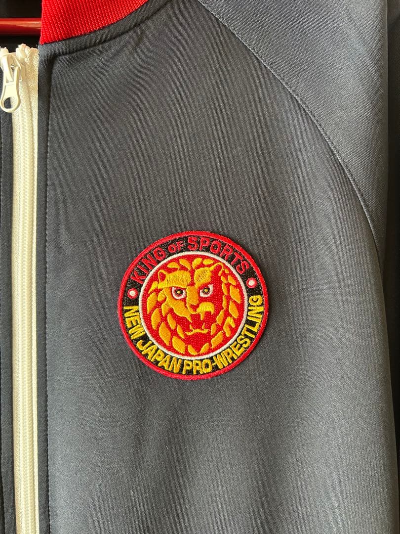 新日本プロレス ジャージ 最新作 2026 上下セットアップ