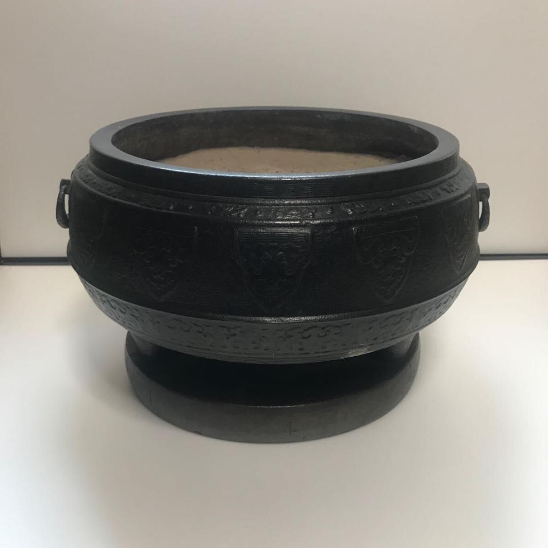 大型 伝統工芸 火鉢 骨董 饕餮紋 雷紋 紋様 彫刻 獣双耳 アンティーク