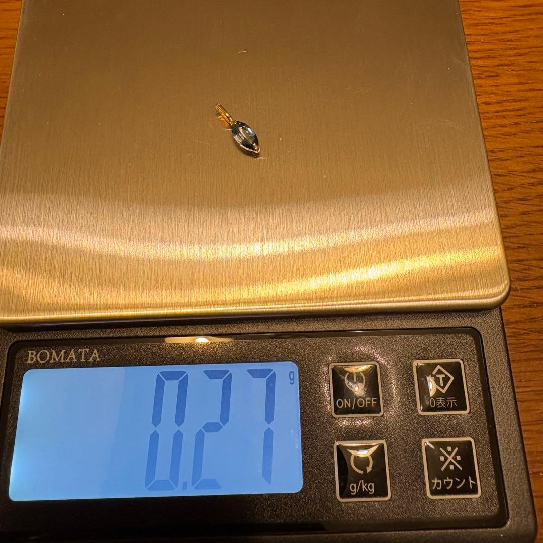 K18 ロンドンブルートパーズ　4×8マーキスペンダントトップ0.27g