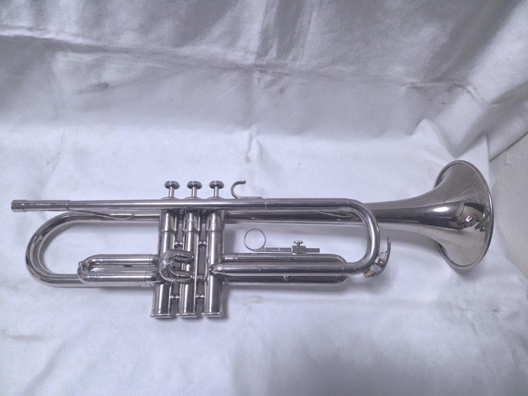 YAMAHA YTR-136 トランペット ニッケルメッキ 日本製 #2420F