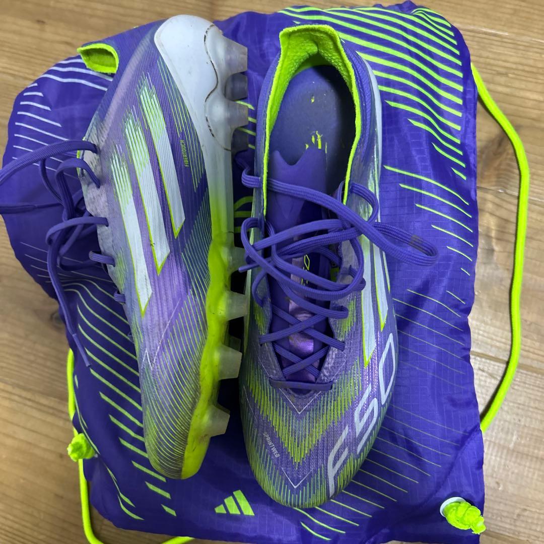 adidas F50 サッカーシューズ 紫/緑 収納袋付き 最終値下げ‼️