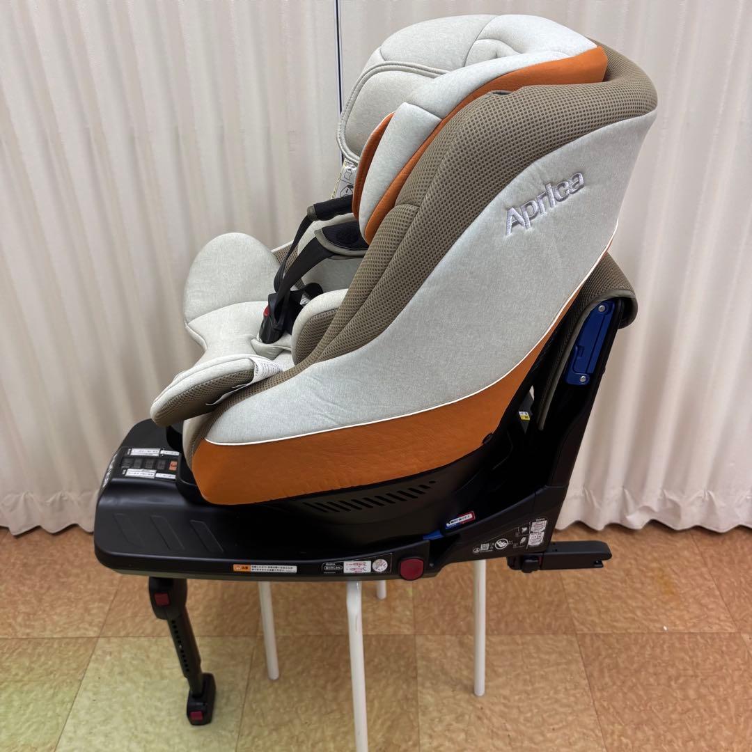 クリーニング済　☆美品☆　新生児　アップリカ　クルリラ　ISOFIX　テラコッタ