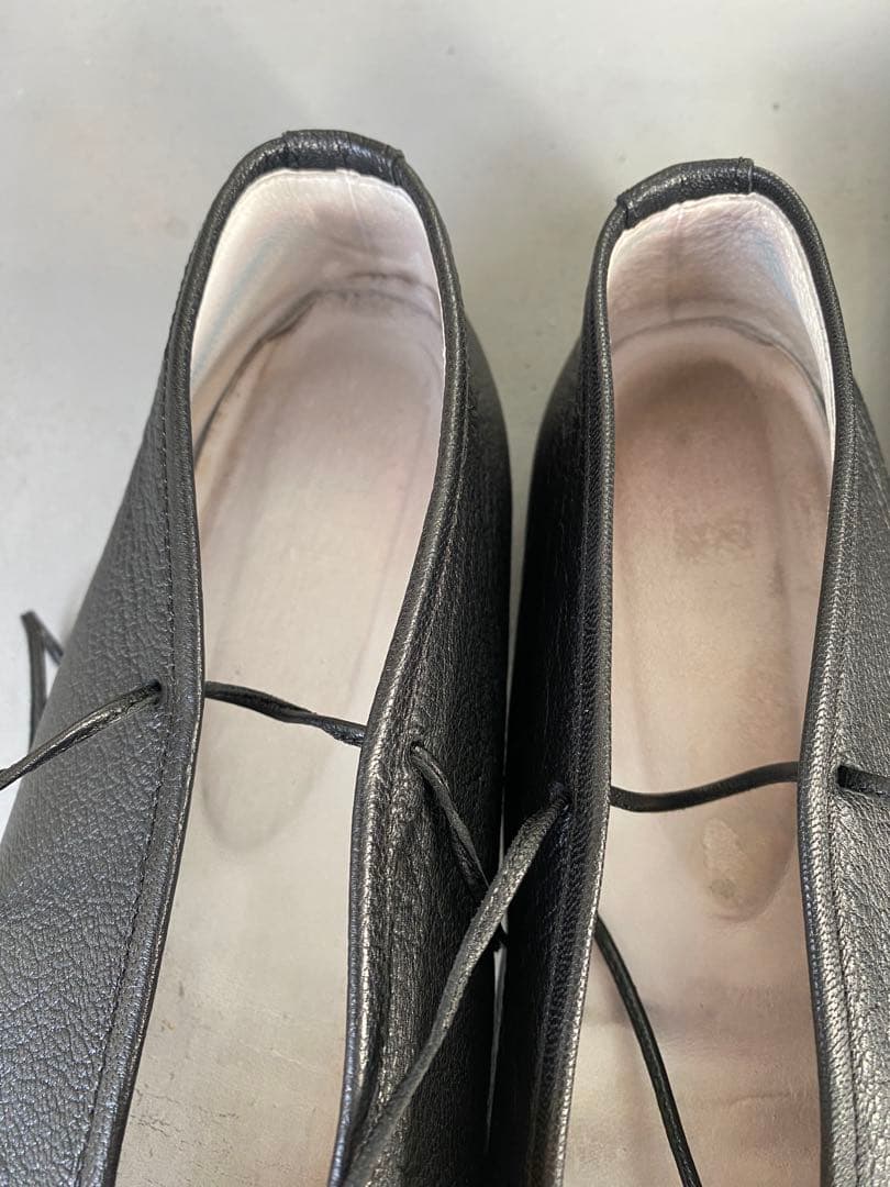 sui スイ　レースアップシューズ　24cm