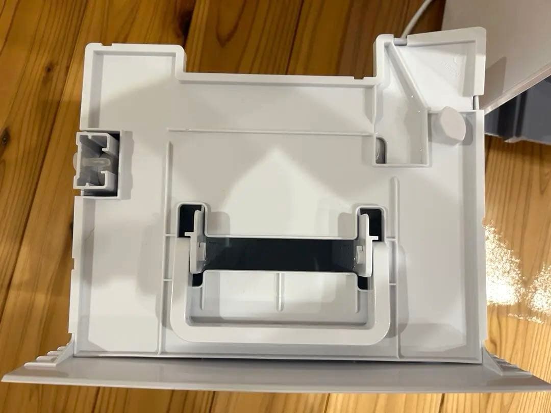 美品　山善 除湿機 YDC-H120 除湿能力約12ℓ／日　2025年