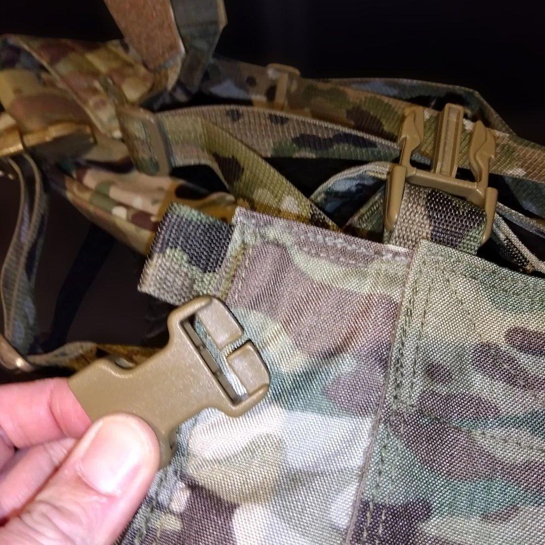 ウォーリア　アサルト　チェストリグ　マルチカム　改造品