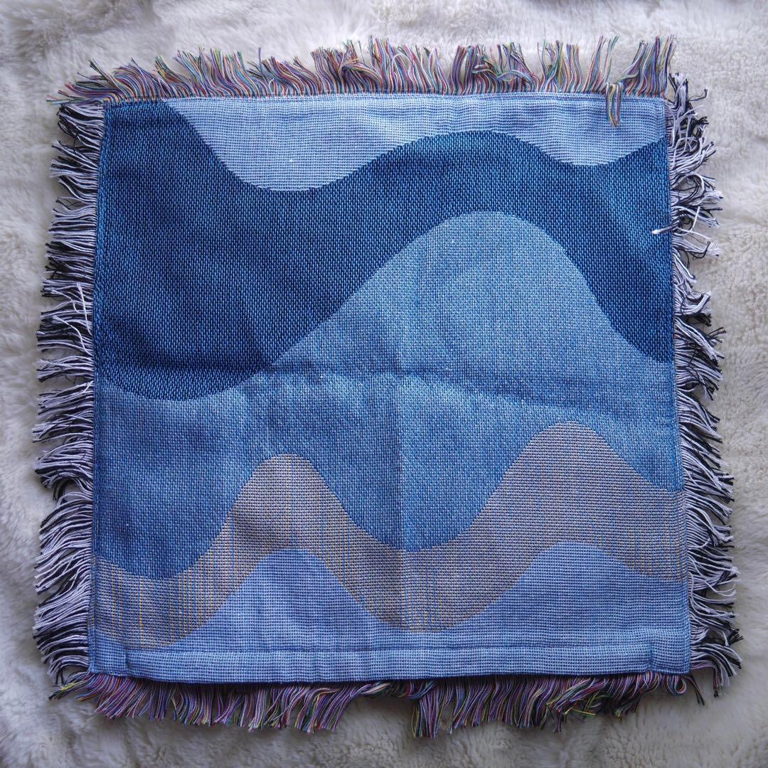 Daisuke Kondo unico クッションカバー