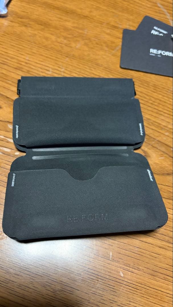 RE:FORM RE:1 カード、ケース