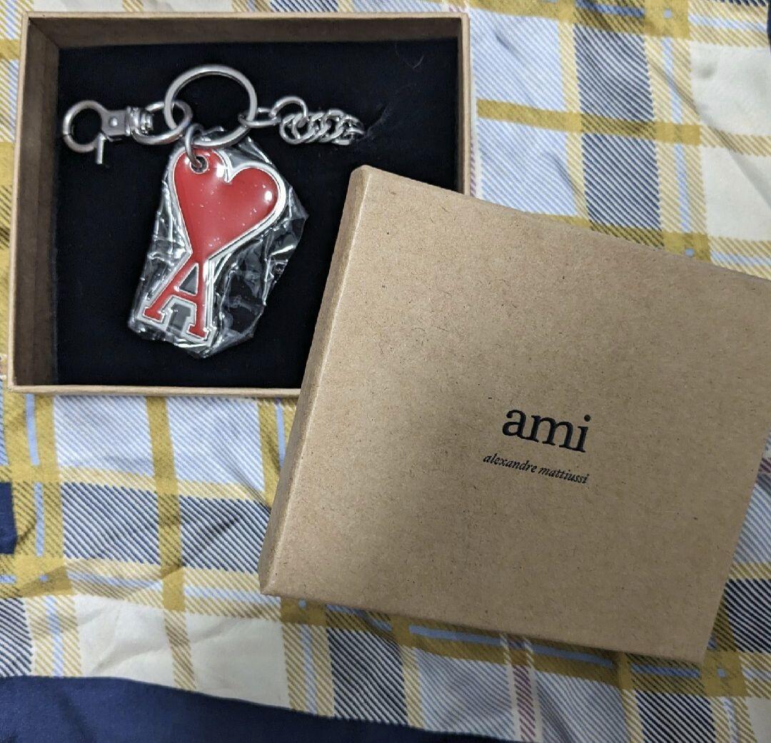 【値下げ】AMI PARIS チェーンキーリング