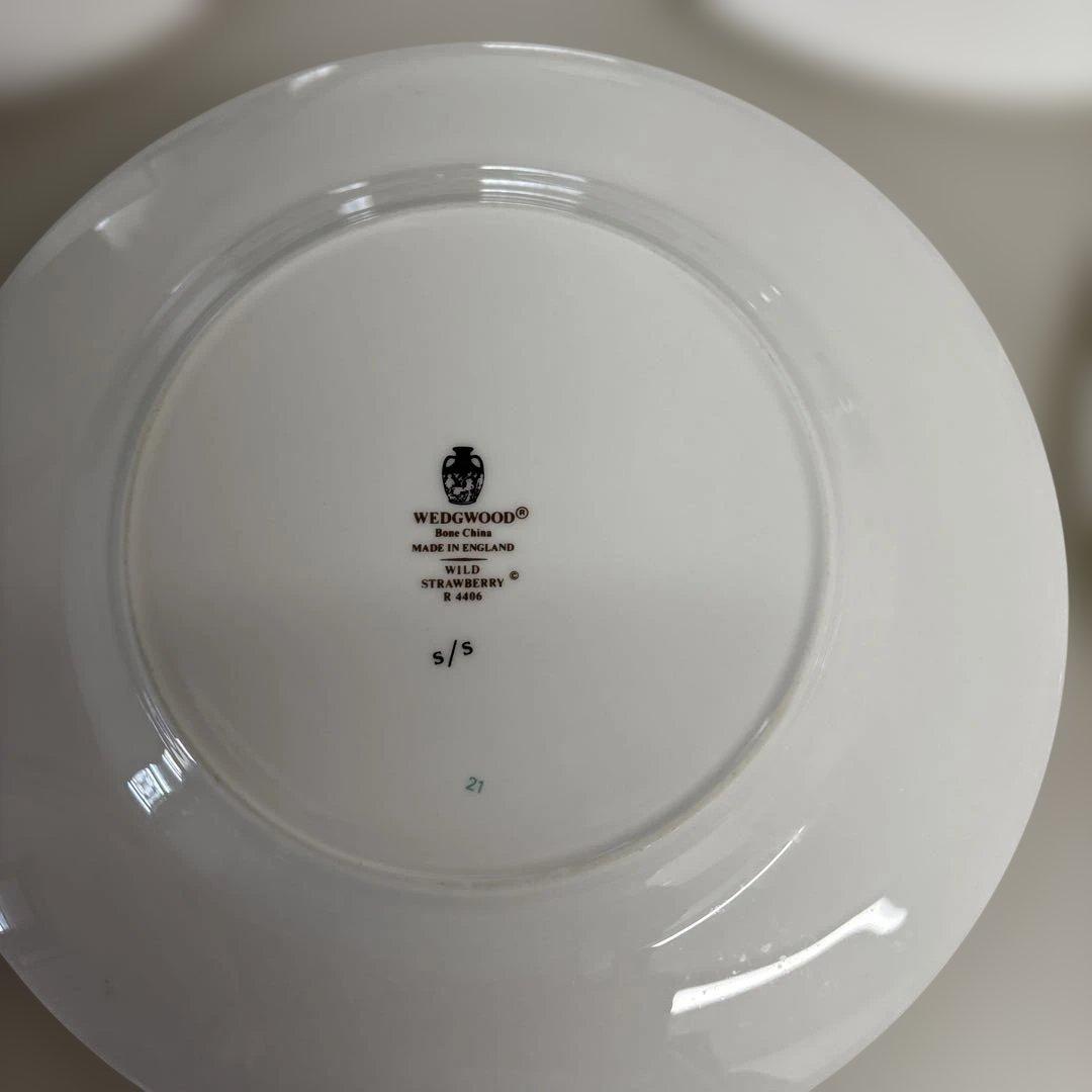 ウェッジウッド　ワイルドストロベリー　デザートプレート20.5cm 黒壺6枚