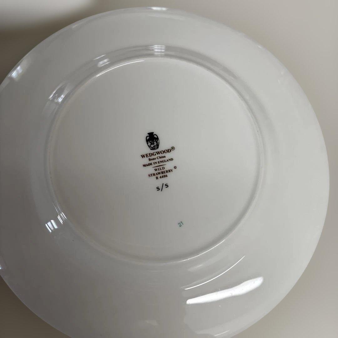 ウェッジウッド　ワイルドストロベリー　デザートプレート20.5cm 黒壺6枚