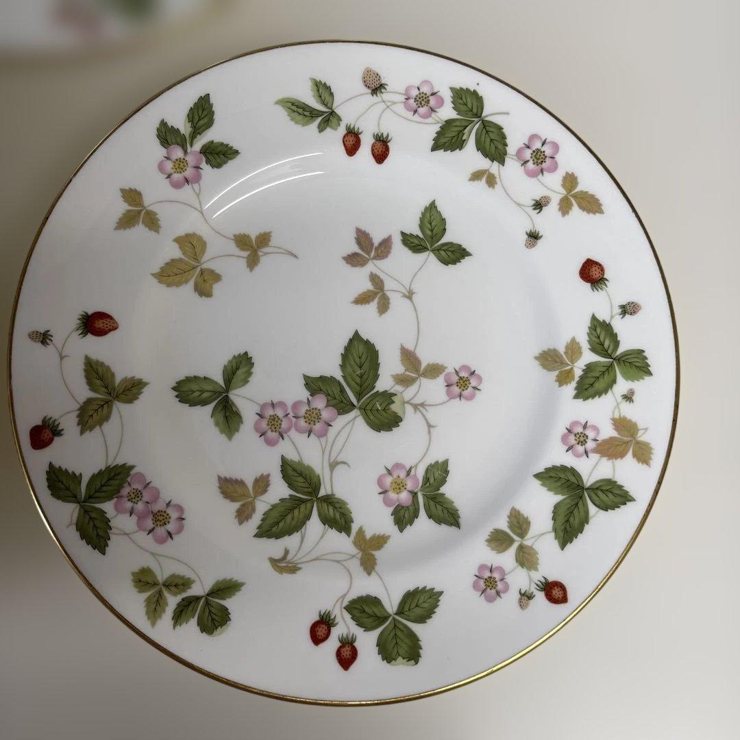 ウェッジウッド　ワイルドストロベリー　デザートプレート20.5cm 黒壺6枚