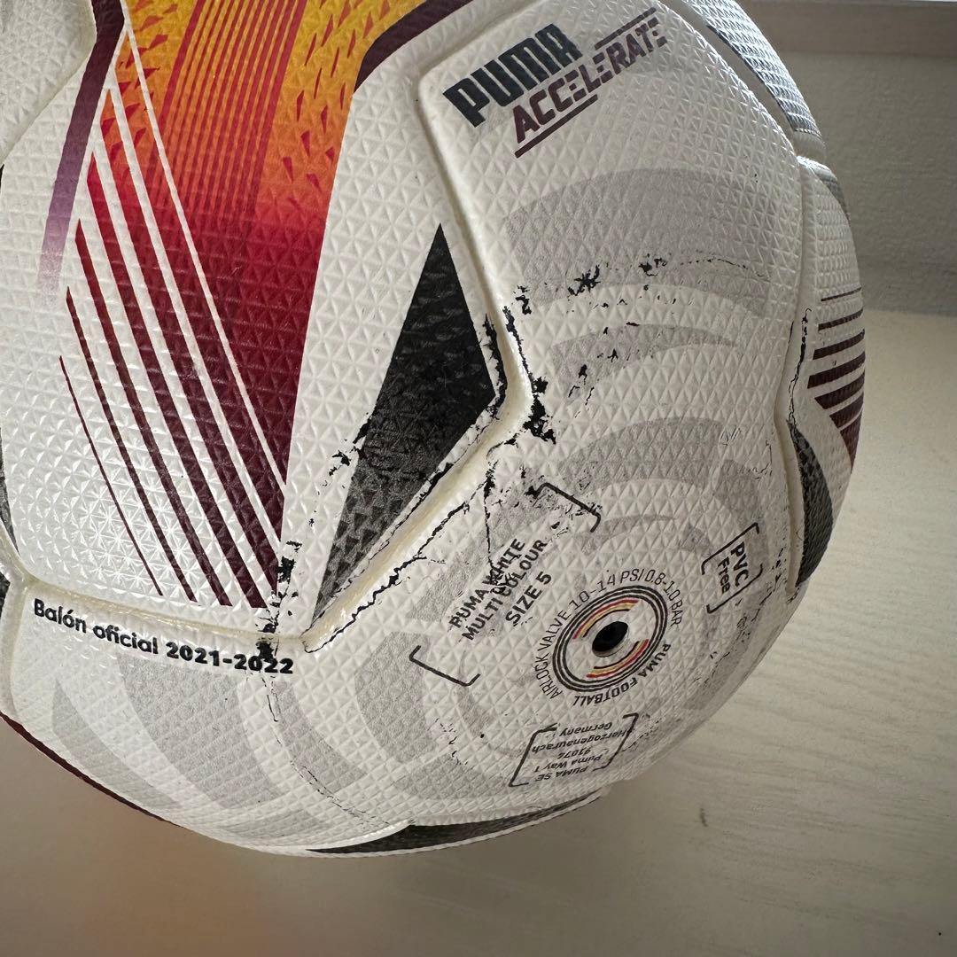 ラ・リーガ２１／２２シーズン公式試合球「ACCELERATE」