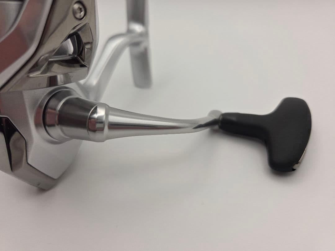 SHIMANO STRADIC C3000HG スピニングリール