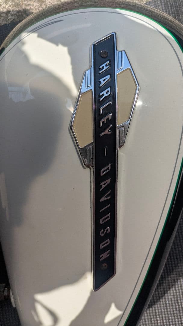 ショベル　FLH　分割フュエルタンク