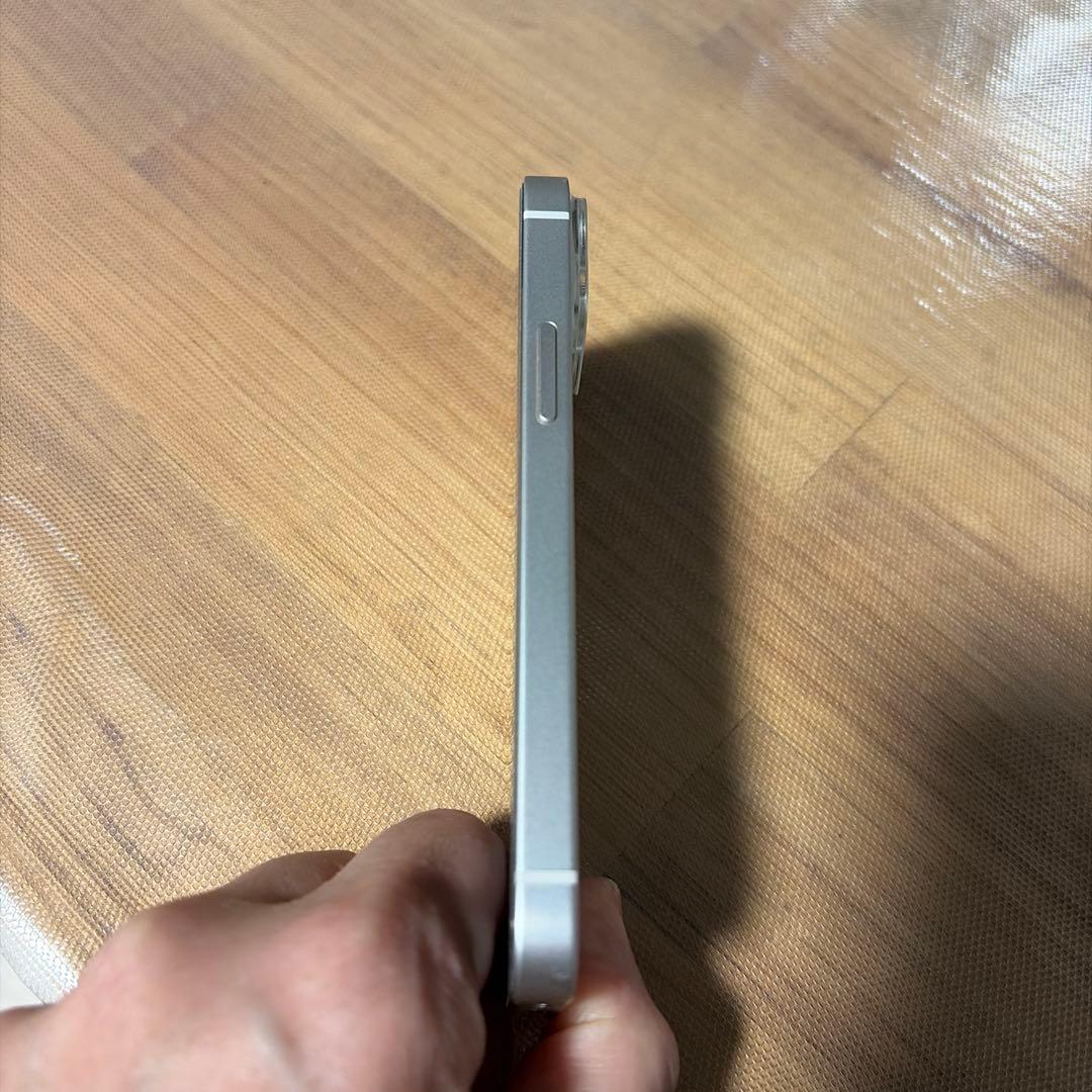 美品　iPhone13mini バッテリー99% ケース、フィルム付き￼