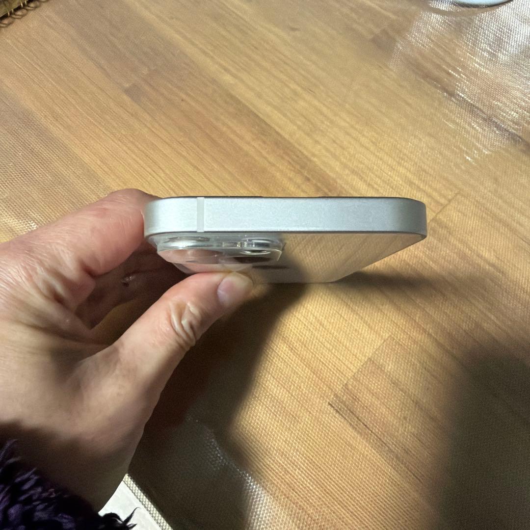 美品　iPhone13mini バッテリー99% ケース、フィルム付き￼