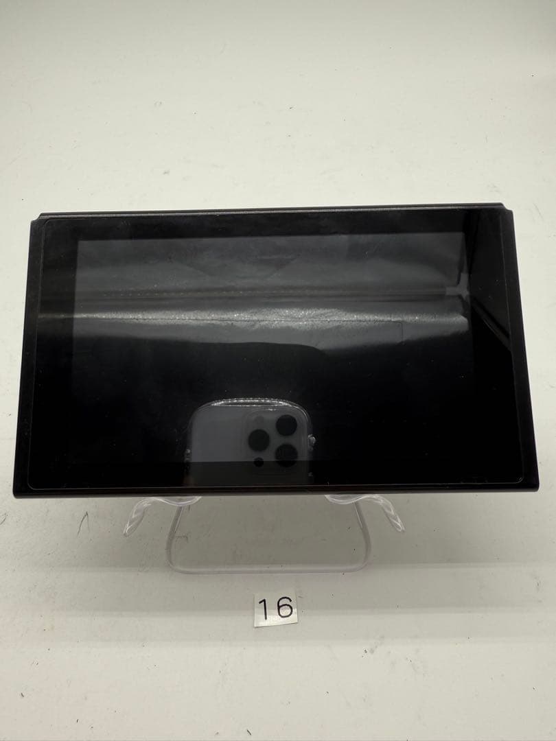 任天堂Switch 本体　16