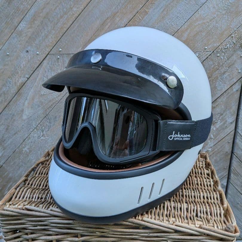 d*3様 お買得★マルシンレトロヘルメットセット