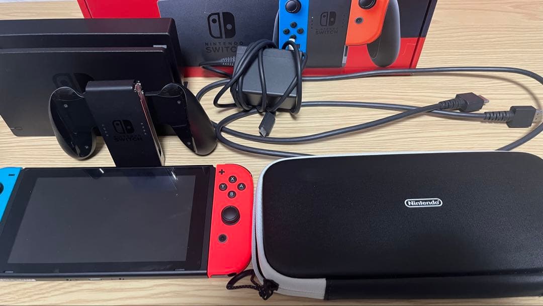 Nintendo Switch ネオンレッド/ネオンブルー 本体とおまけ