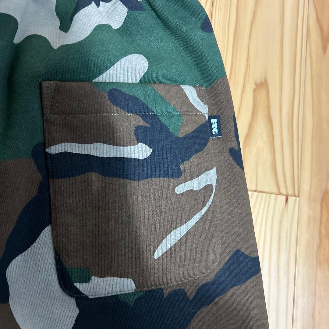 新品未使用　FTC スウェット　迷彩
