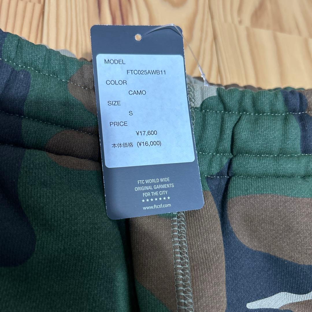 新品未使用　FTC スウェット　迷彩