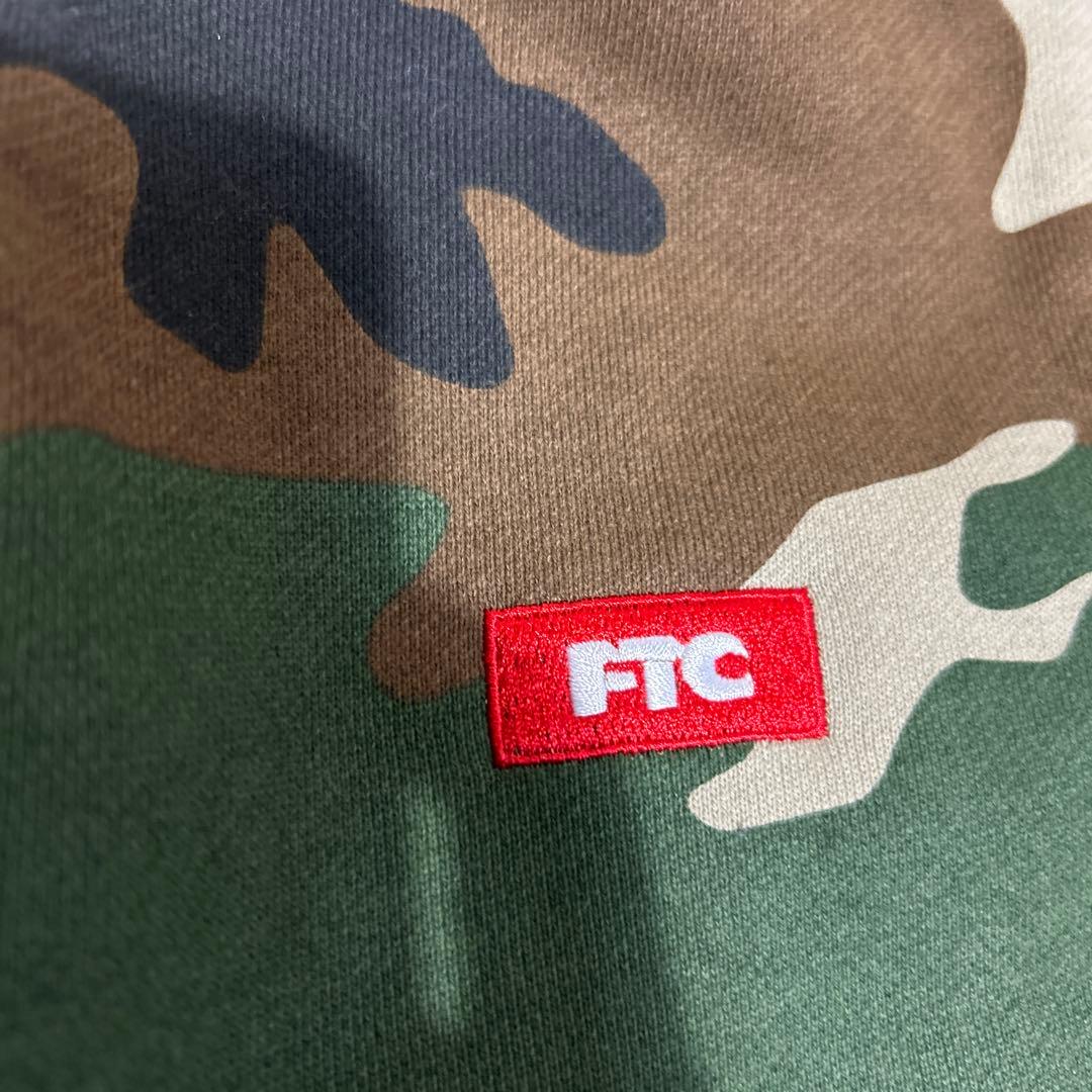 新品未使用　FTC スウェット　迷彩