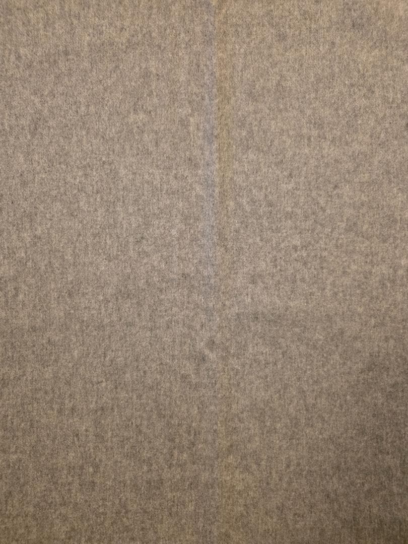 ジョンストンズ　カシミア100パーセント　大判ストール