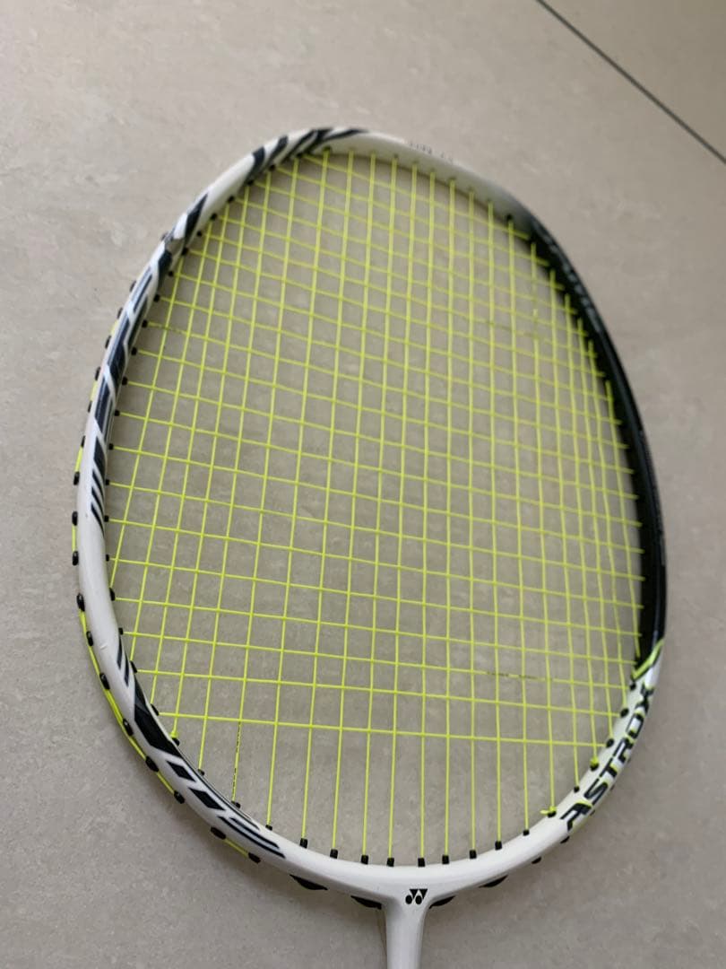 【値下げ】YONEX⭐︎ASTROX99 GAME⭐︎4UG5⭐︎バドミントンラケット