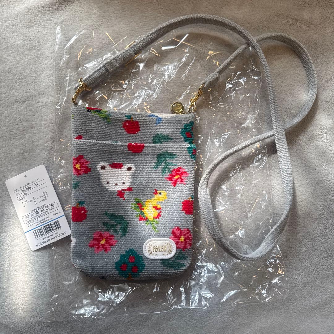 i*様 美品　ファミリア　フェイラー　ショルダーバッグ　コサッシュ　スマホショル