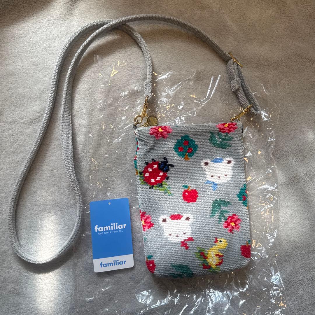 i*様 美品　ファミリア　フェイラー　ショルダーバッグ　コサッシュ　スマホショル