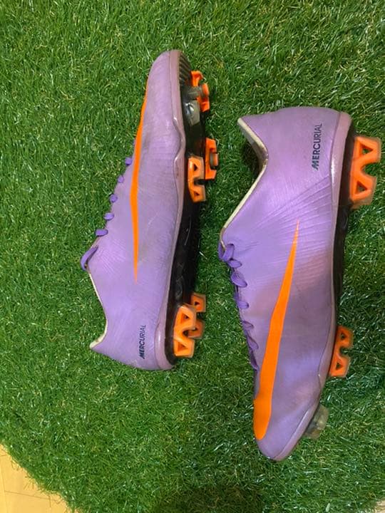 マーキュリアルスーパーフライFG