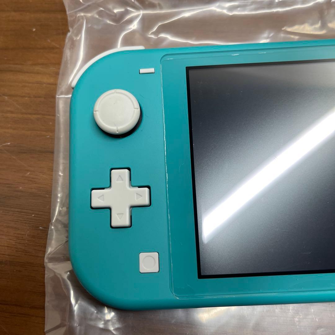 極美品　Nintendo Switchライト　ターコイズブルー