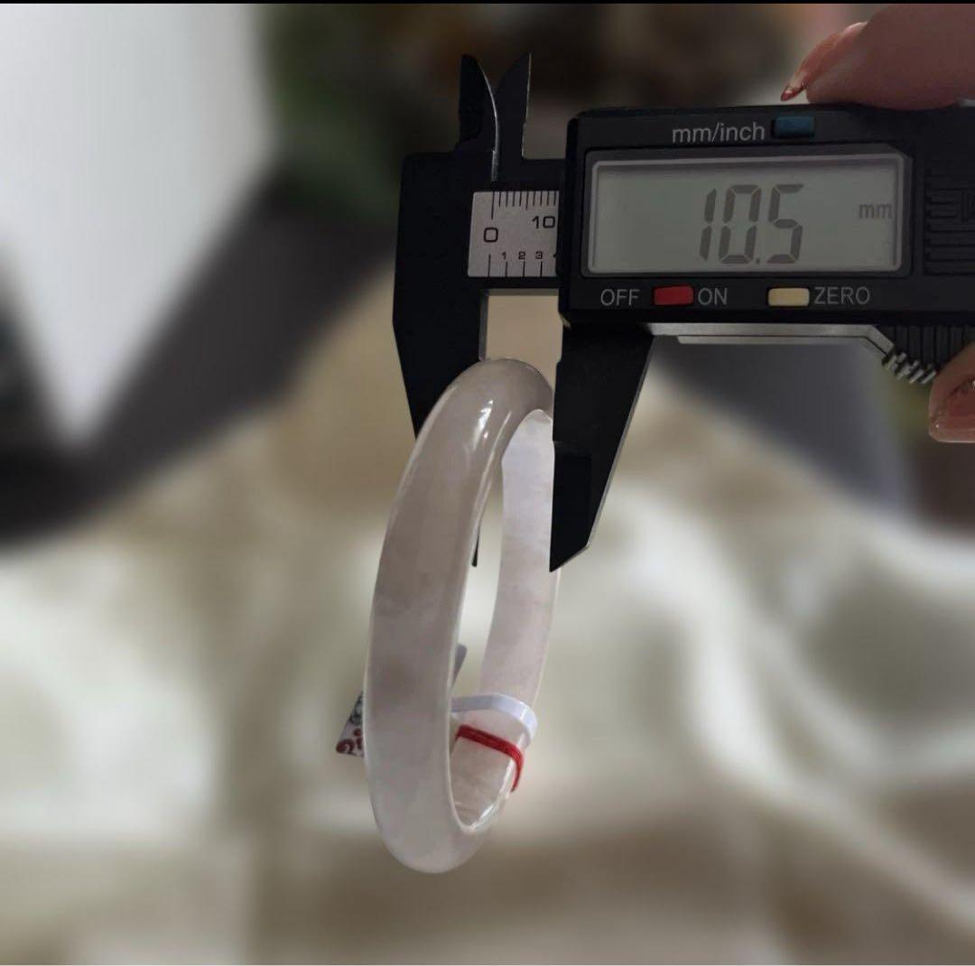 稀少桜色翡翠バングルひすい　ジェイド)バングル