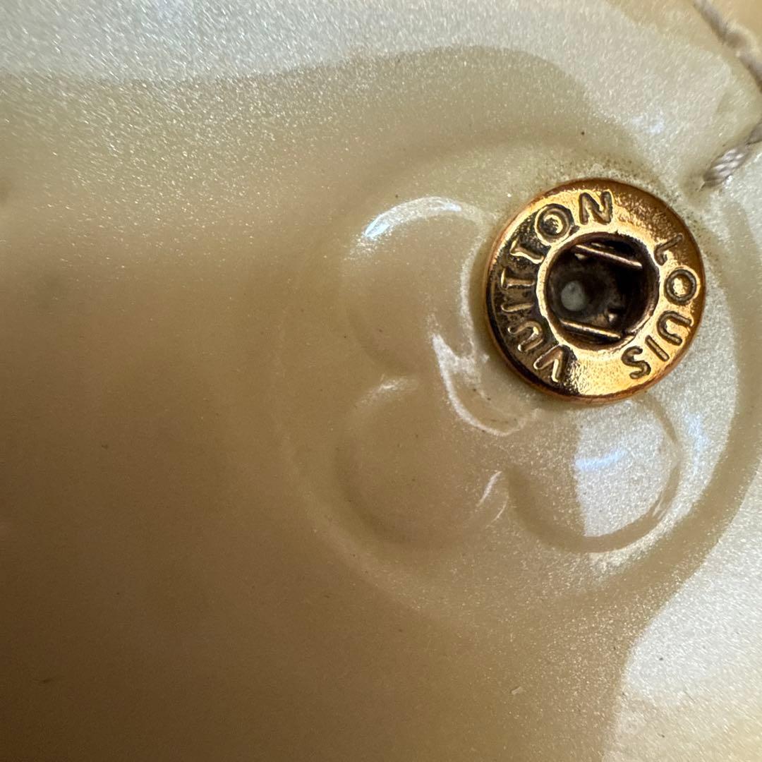 LOUIS VUITTON ルイヴィトン 長財布 ヴェルニ ポルトフォイユサラ