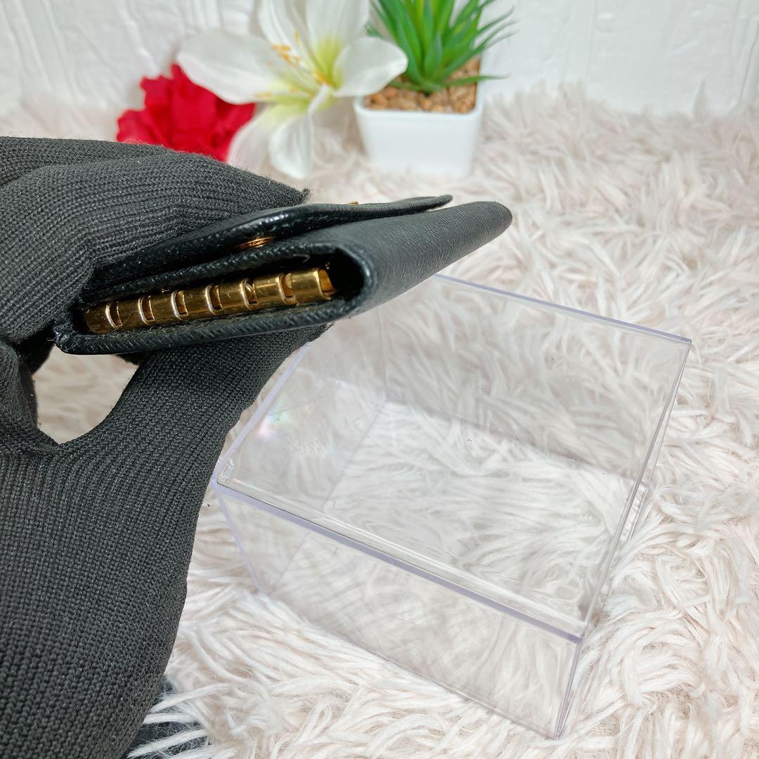 極美品 PRADA 6連 キーケース サフィアーノ ブラック 即日発送 ゴールド