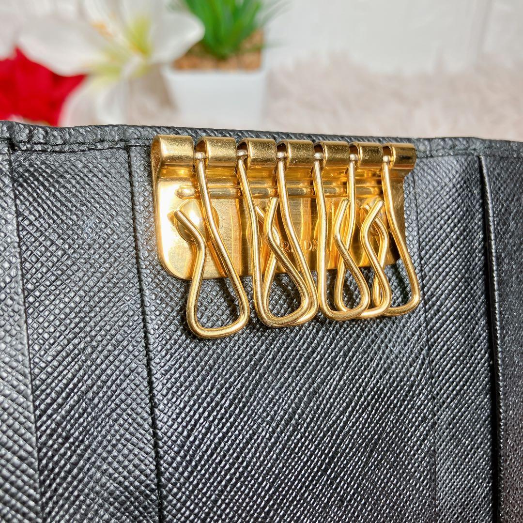 極美品 PRADA 6連 キーケース サフィアーノ ブラック 即日発送 ゴールド