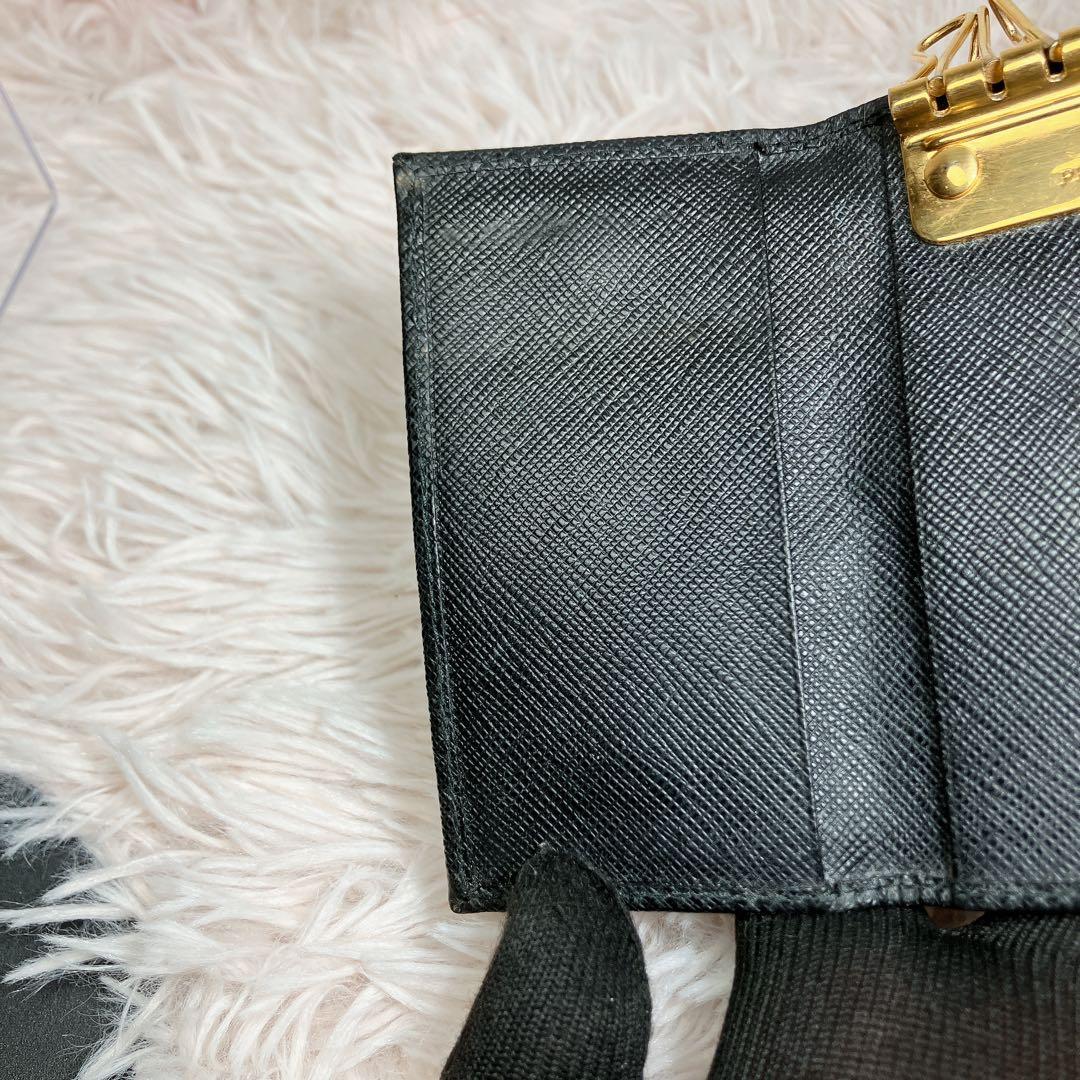 極美品 PRADA 6連 キーケース サフィアーノ ブラック 即日発送 ゴールド