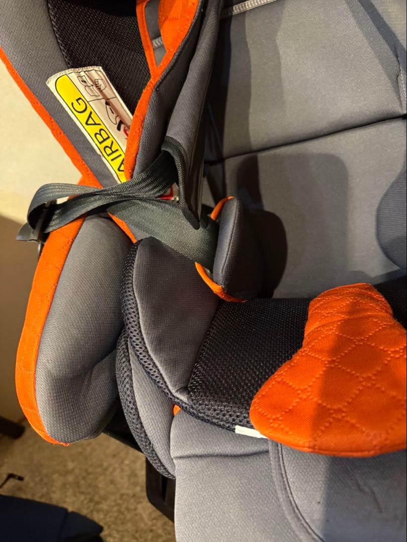 最終価格！アップリカ　フラディアグロウISO　 プレミアム　ISOFIX