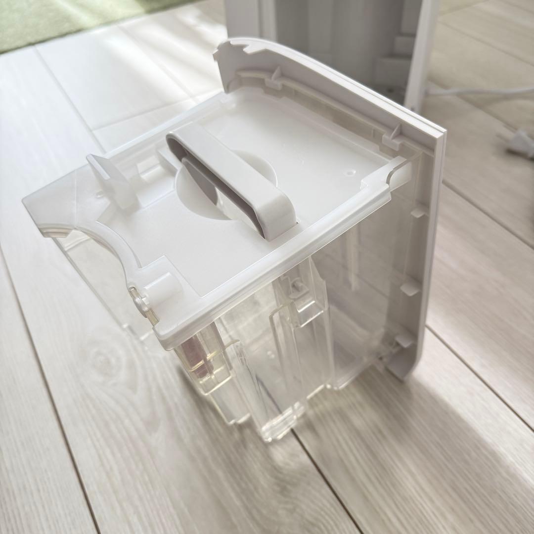 【美品/2024年製】SHARP CV-R71-W 衣類乾燥除湿機