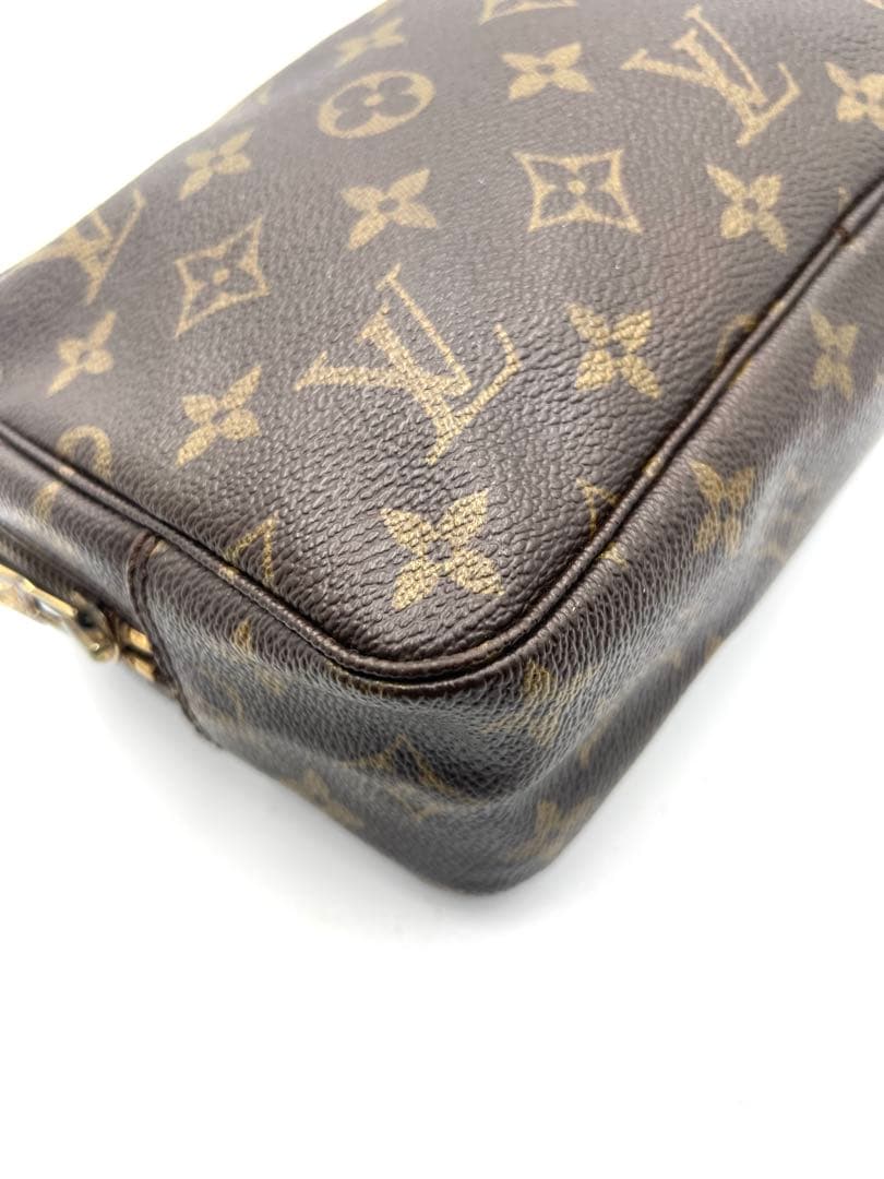 LOUIS VUITTON トゥルーストワレット23 ポーチ M47524