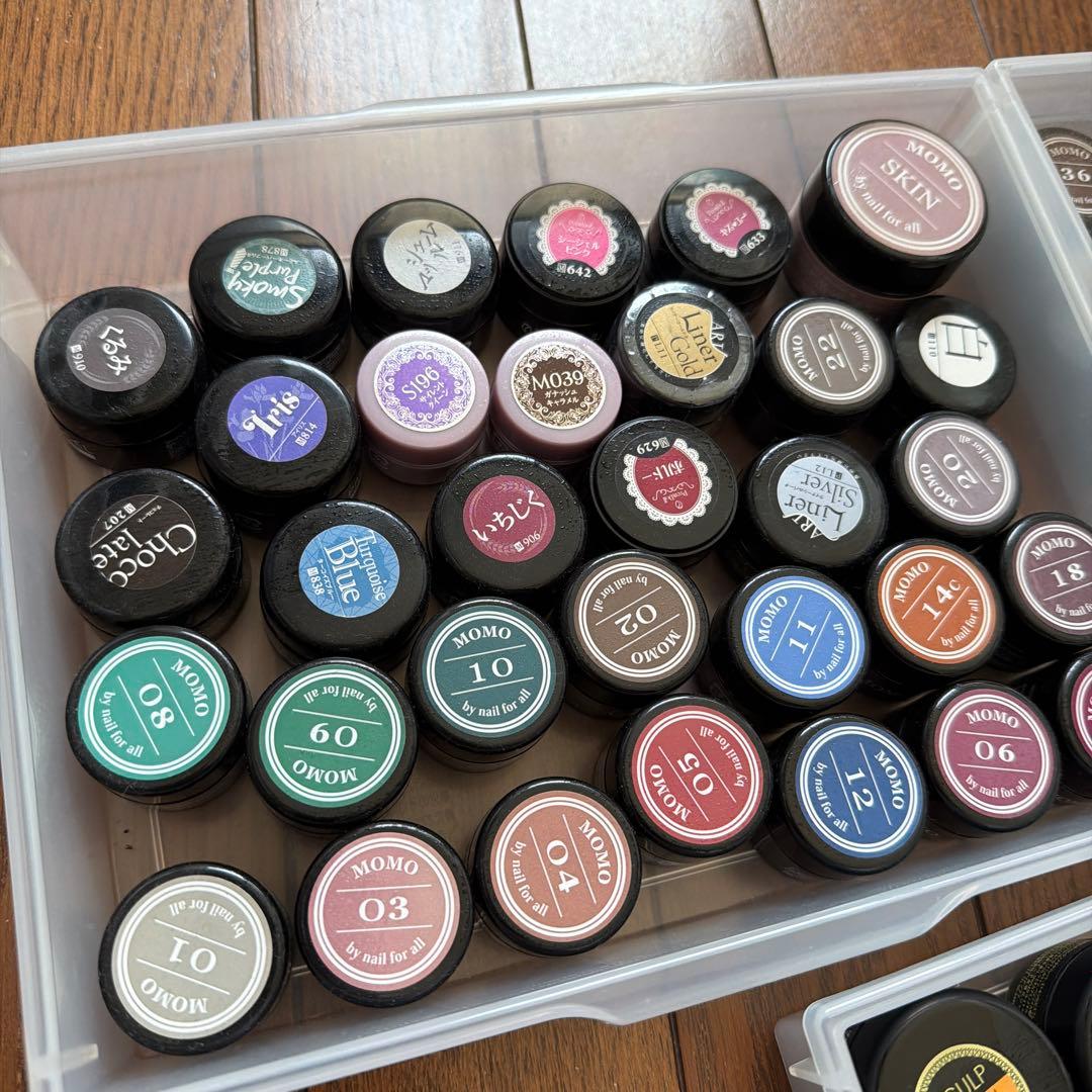 MOMO ジェルネイルセット 多色