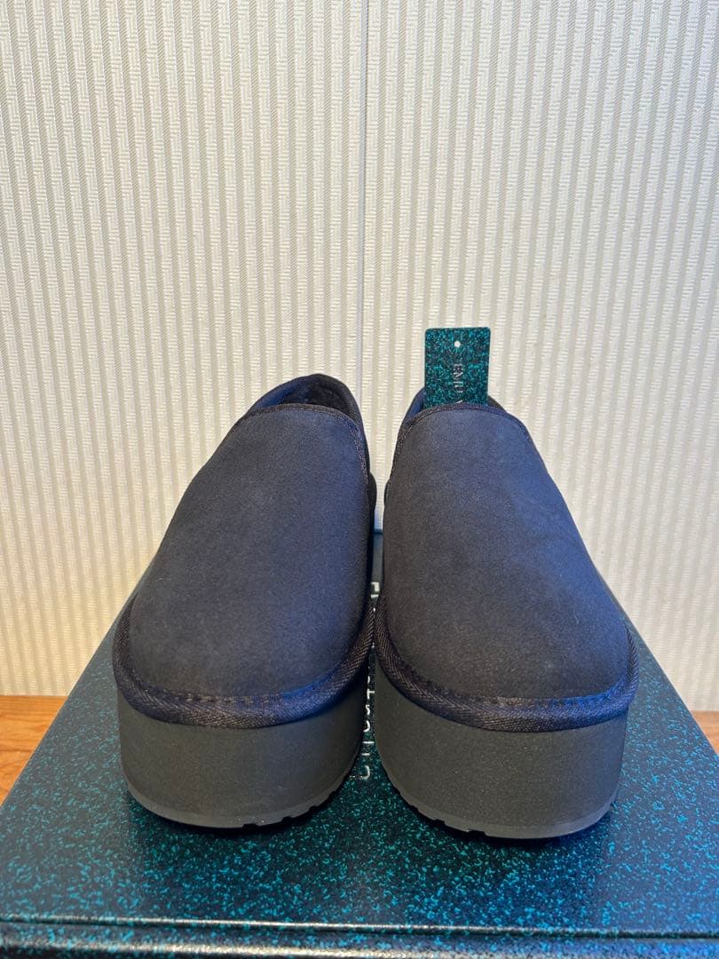 新品　EMU Australia Stinger Reef Flatform 黒