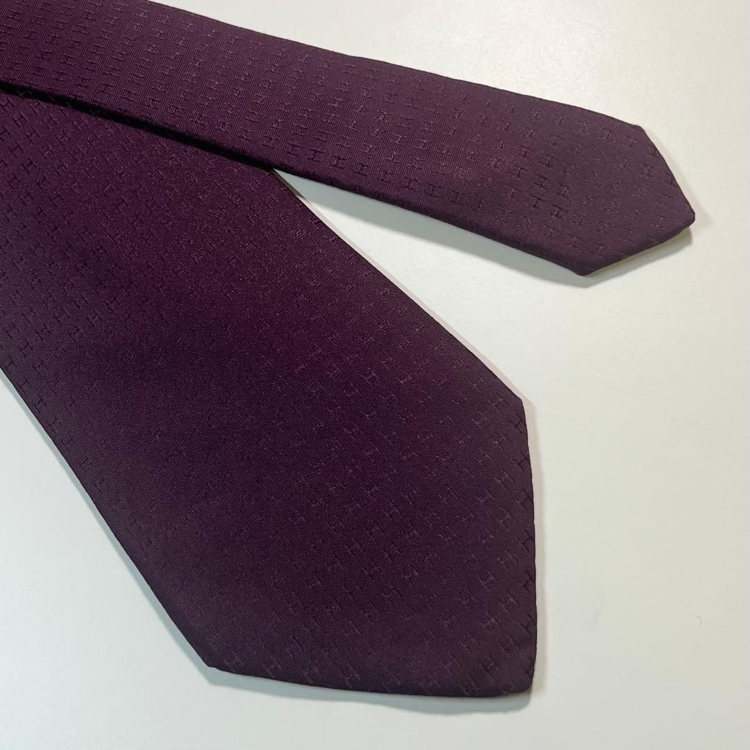 ✨美品✨HERMES エルメス　ネクタイ　高級シルク　H柄 総柄　パープル系