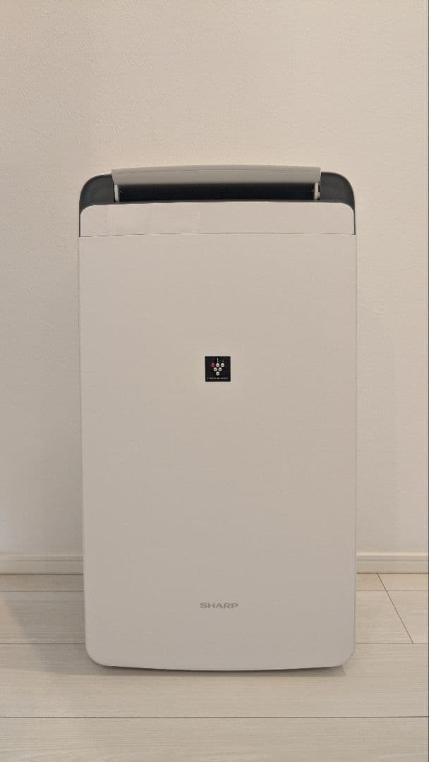 【中古】衣類乾燥除湿器 SHARP CV-R120-W 2025年製