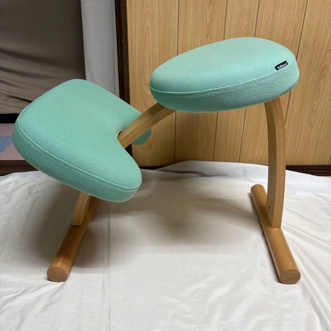 サカモトハウス バランスイージー 美品 姿勢矯正 イス 学習 チェア 骨盤