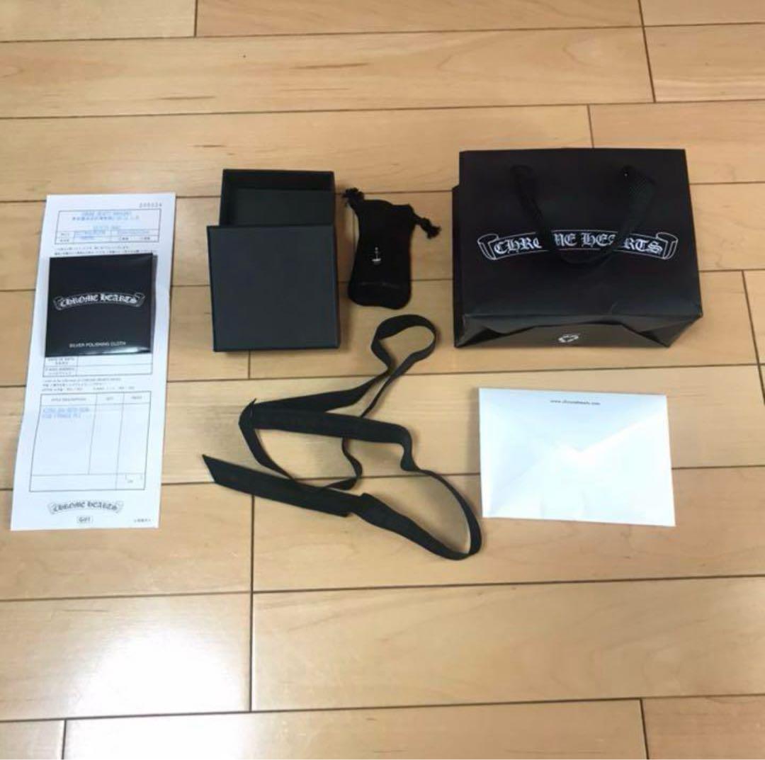 クロムハーツ CHROME HEARTS ピラミッド スタッズ ピアス