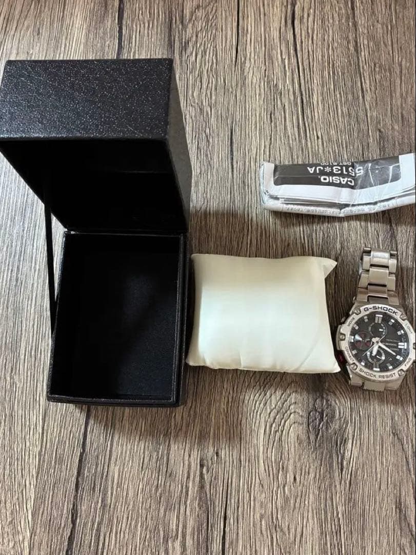 時計 G-SHOCK GST-B100