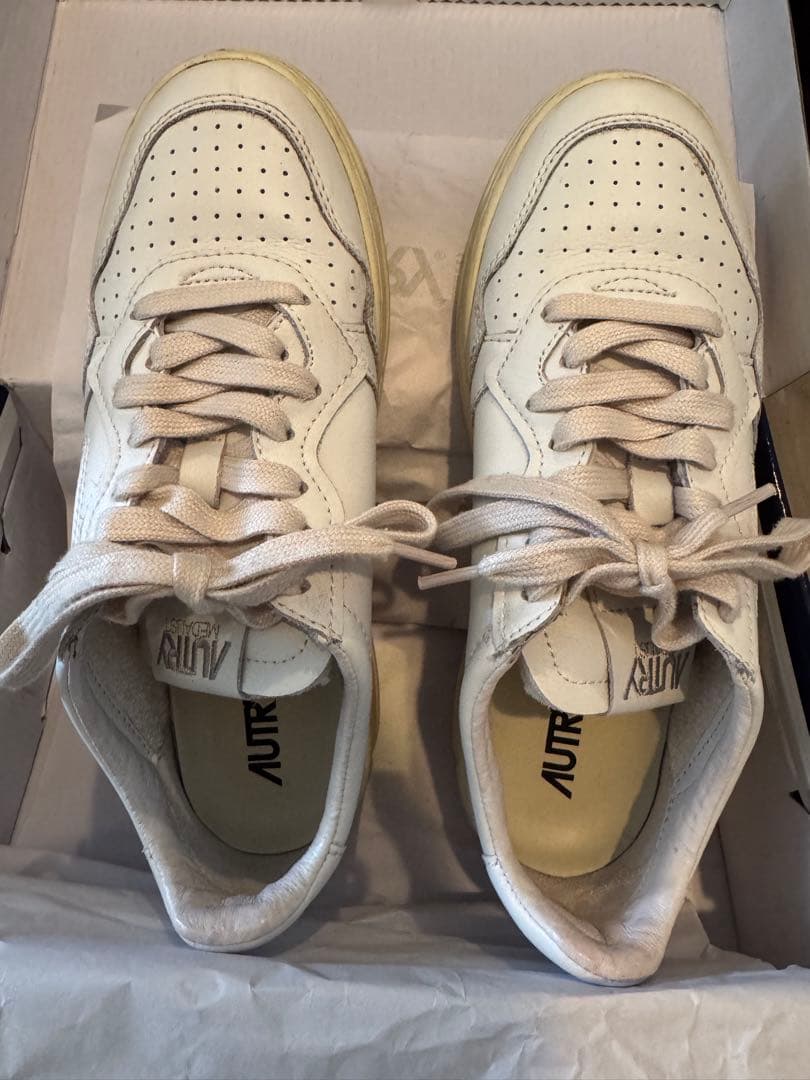 オートリー　ゴートレザー　スニーカー　メダリスト　白　ホワイト 38