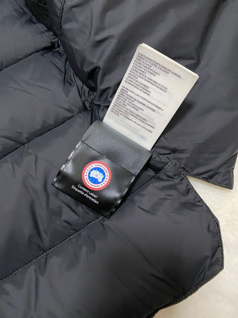 カナダグース　ダウンベスト　レディース　M カーキ